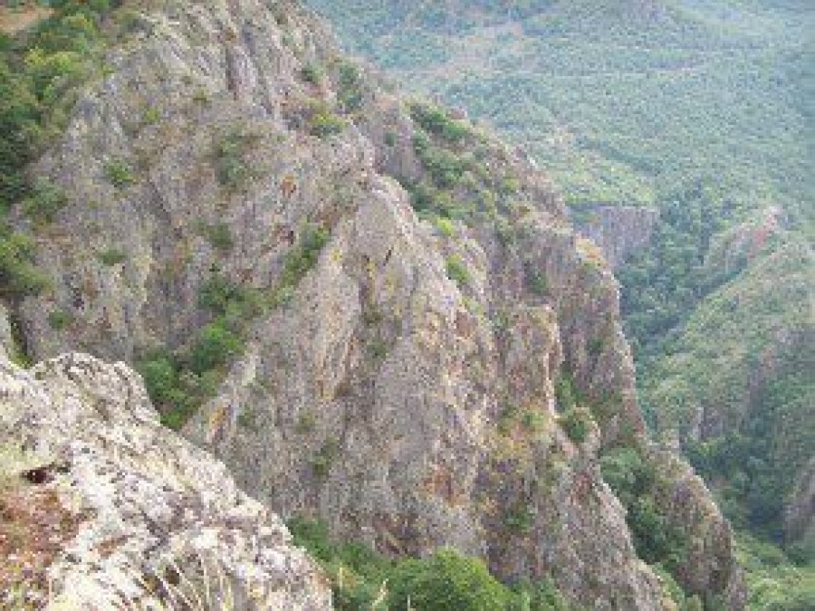 images_Ratkova-skala2